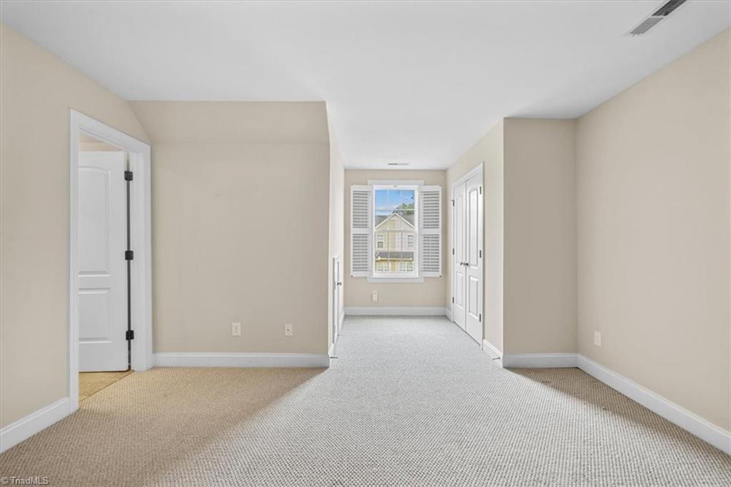 5839 Kenville Green Circle