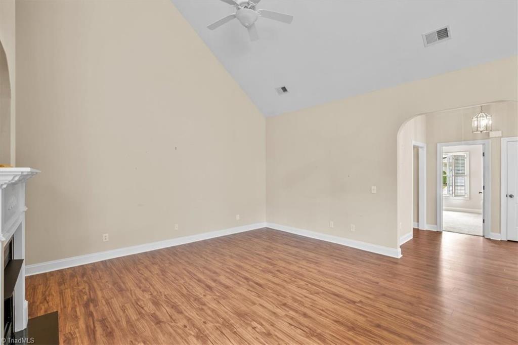 5839 Kenville Green Circle