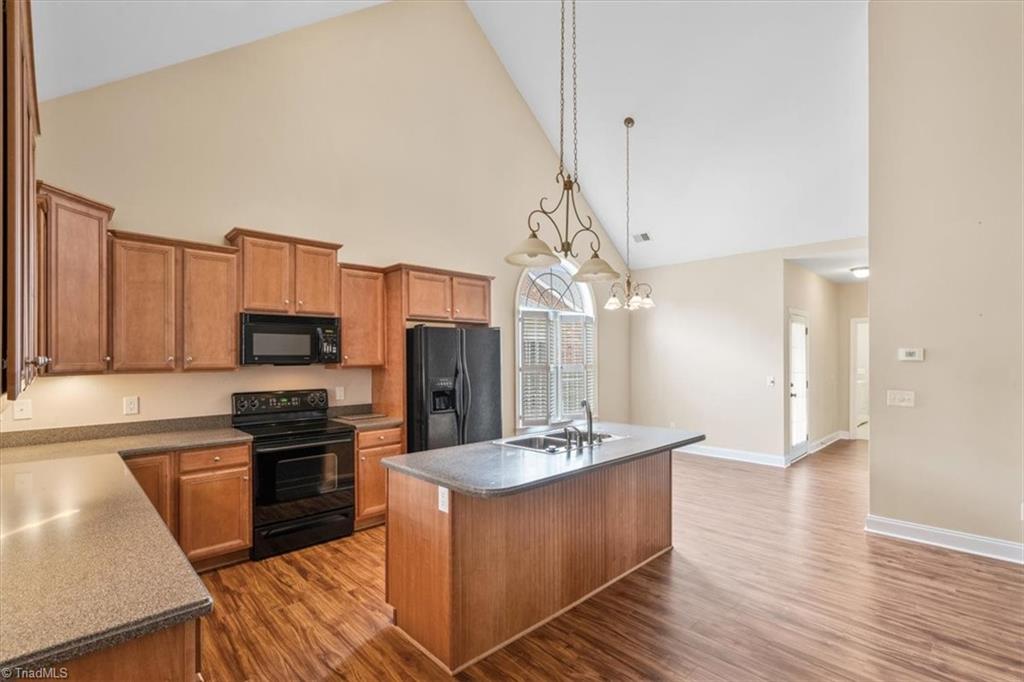 5839 Kenville Green Circle