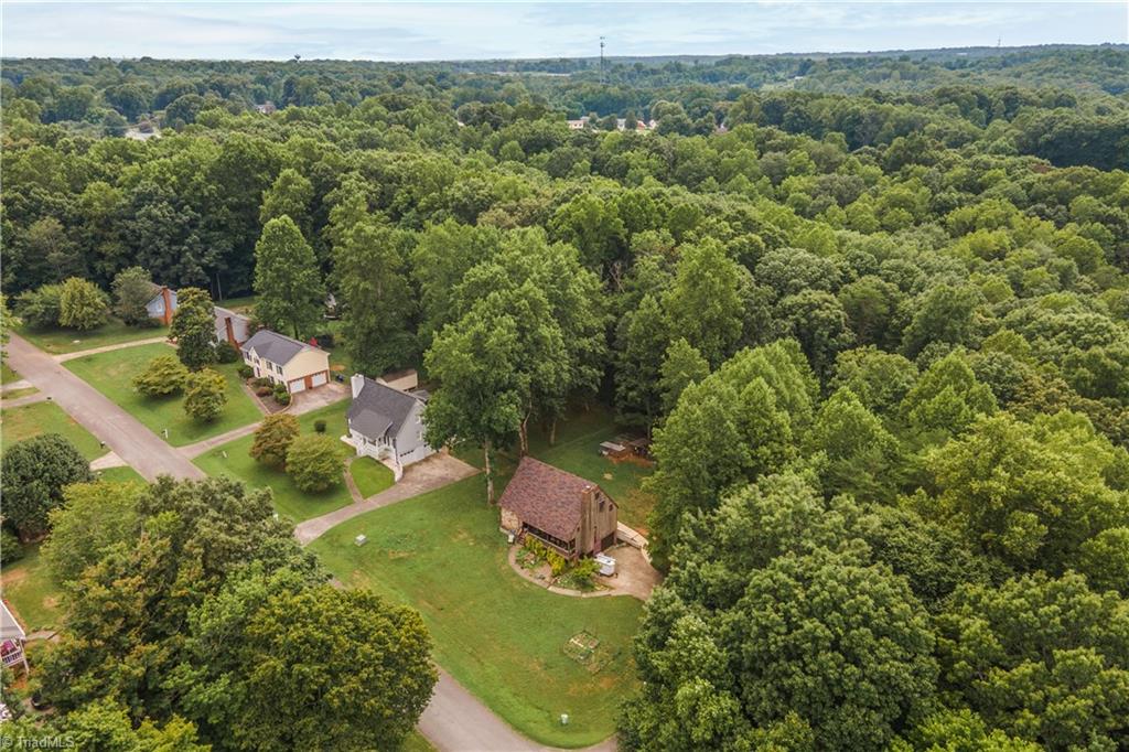 1141 Ridgecliff Drive