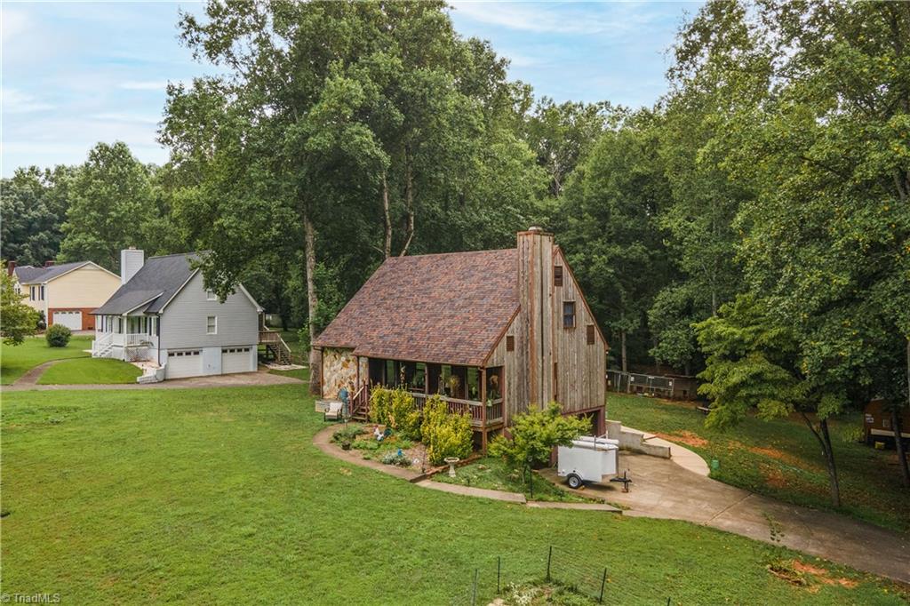 1141 Ridgecliff Drive