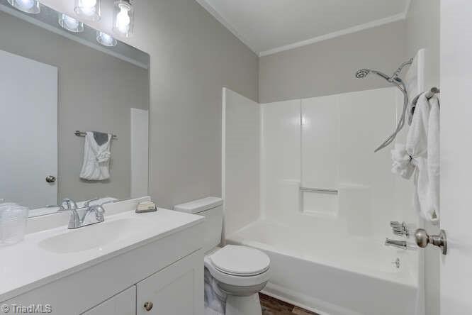 3212 Wellingford Drive