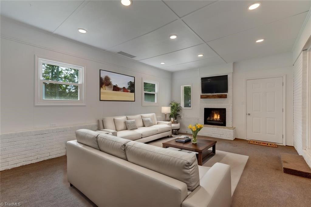 310 Kimberly Lane