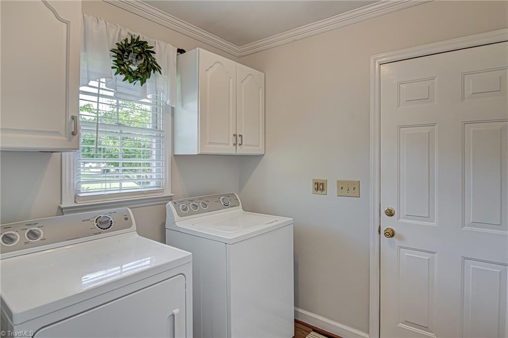 125 Greenturf Drive, Winston-Salem