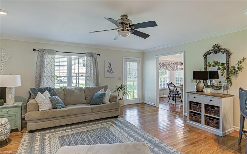 125 Greenturf Drive, Winston-Salem