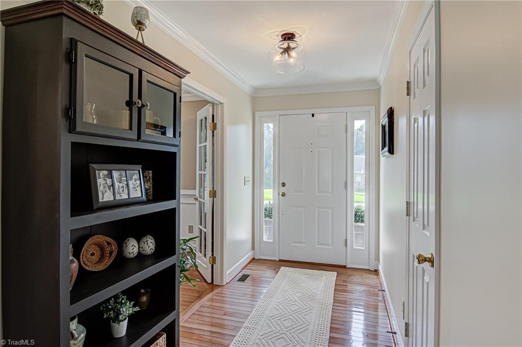 125 Greenturf Drive, Winston-Salem