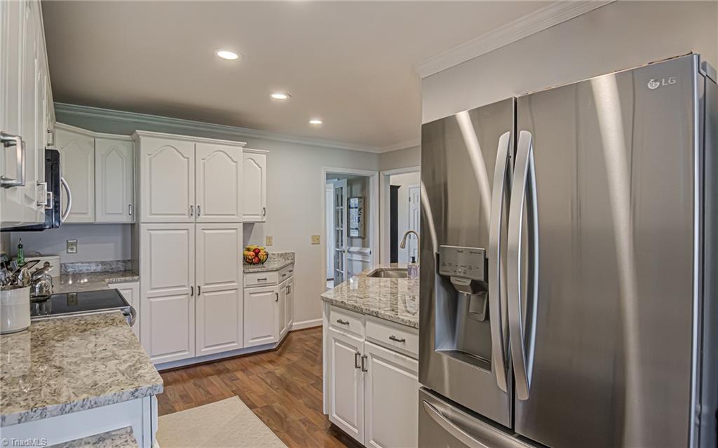 125 Greenturf Drive, Winston-Salem