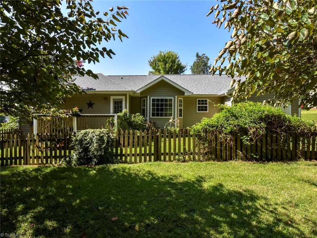 4230 Salem Landing Drive, Winston-Salem