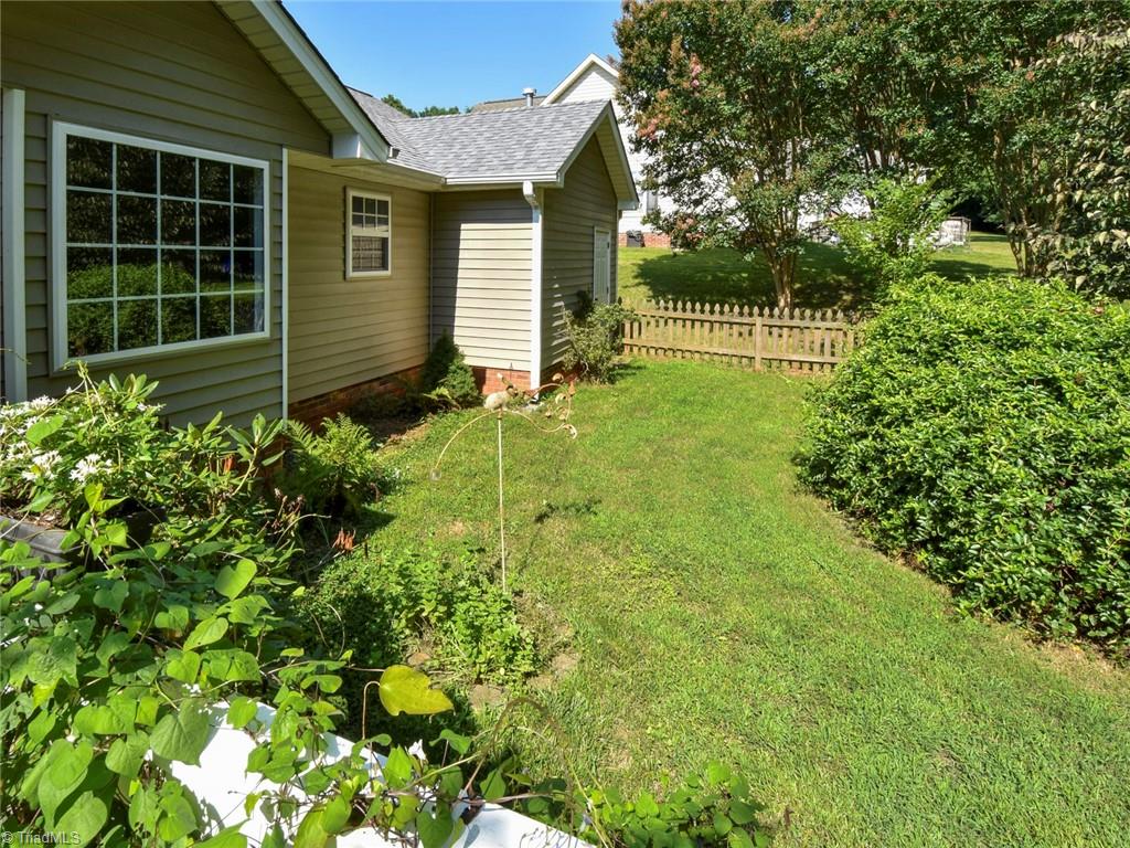 4230 Salem Landing Drive, Winston-Salem