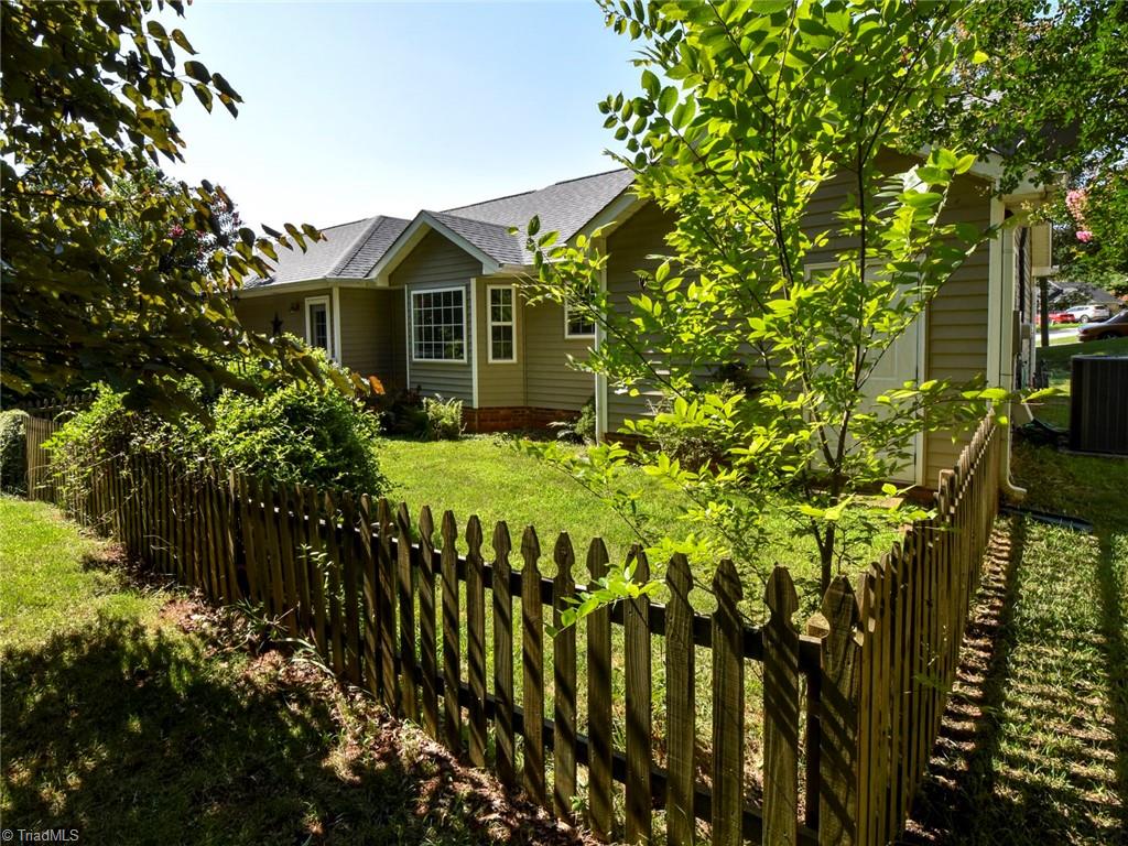 4230 Salem Landing Drive, Winston-Salem