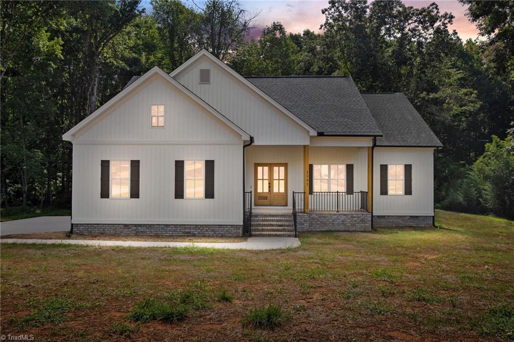 1541 Creek Bed Road