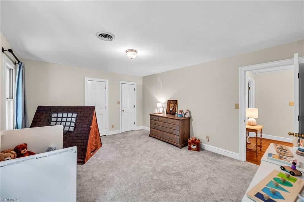 5700 Forest Manor Drive