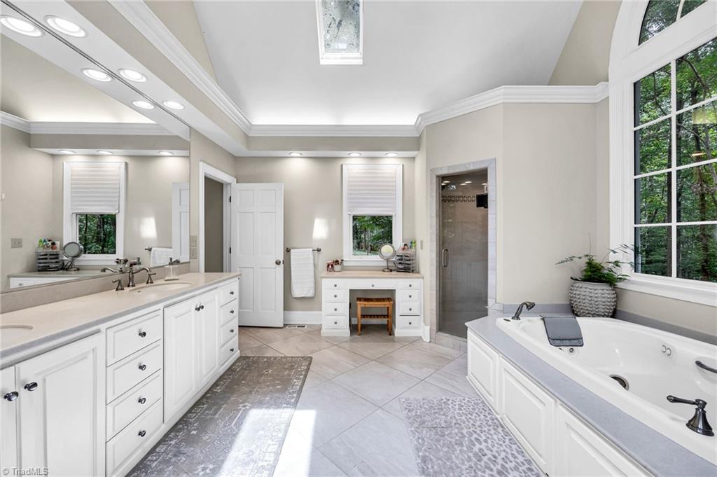 5700 Forest Manor Drive