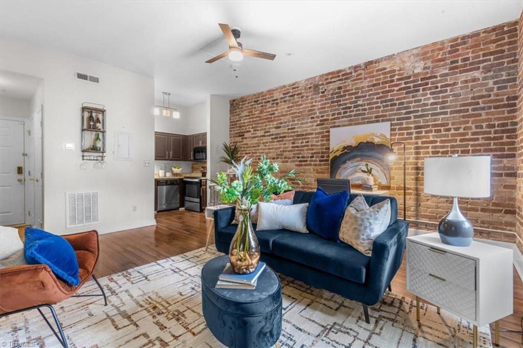 801 W Mcgee Street # 16