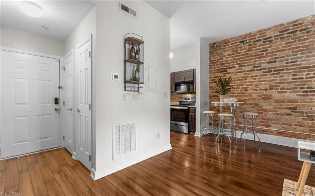 801 W Mcgee Street # 16