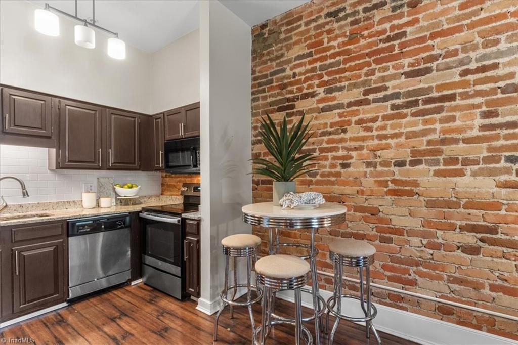 801 W Mcgee Street # 16