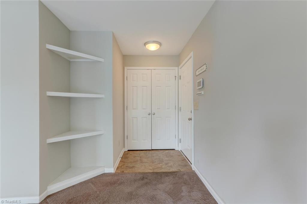 6702 W Friendly Avenue # 3H