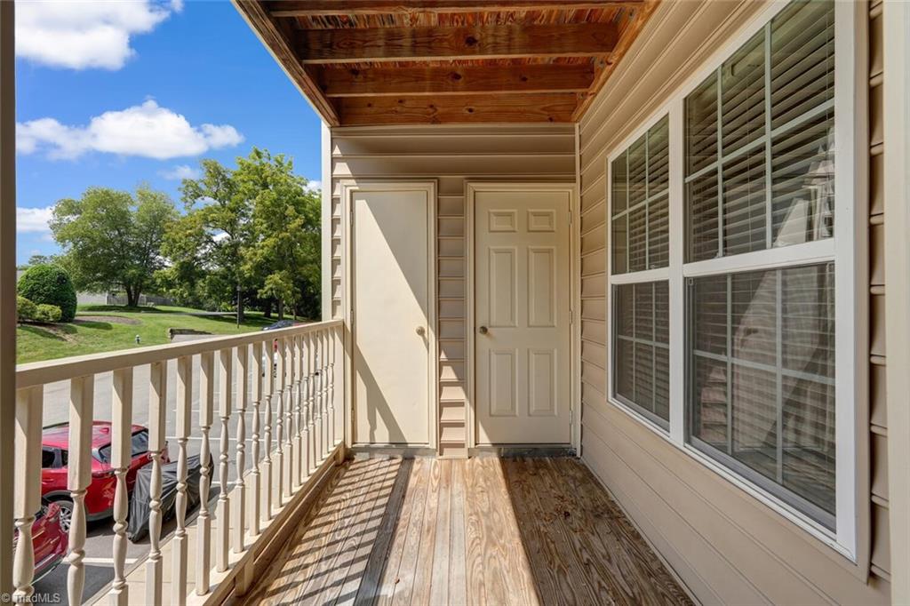 6702 W Friendly Avenue # 3H