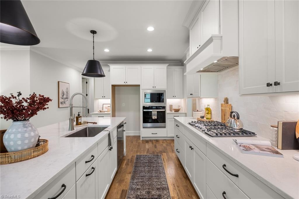 1508 Turkey Hill Road, Winston-Salem