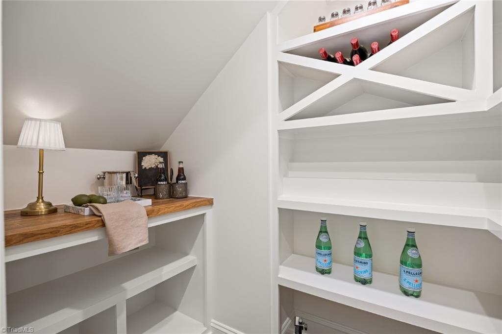 1508 Turkey Hill Road, Winston-Salem