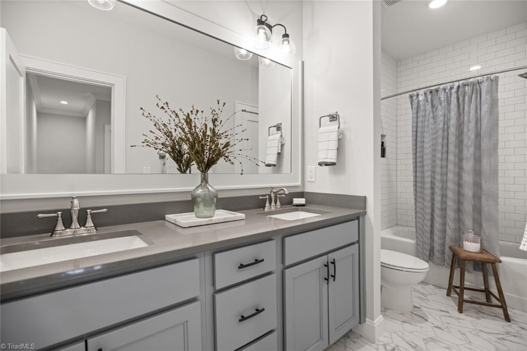 1508 Turkey Hill Road, Winston-Salem