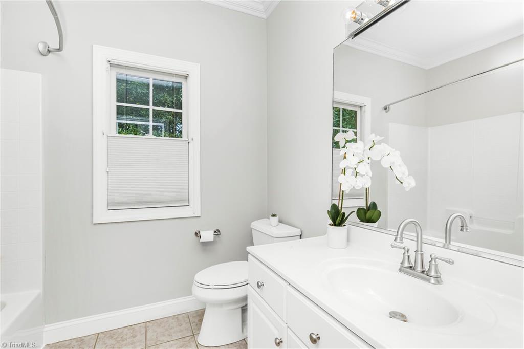 8202 Fox Briar Court