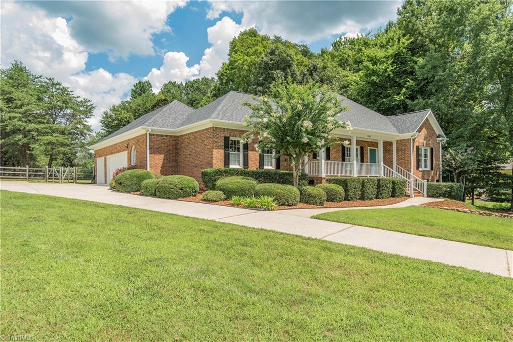 8202 Fox Briar Court