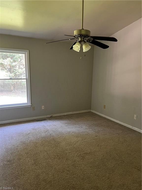 5801 Chinaberry Place