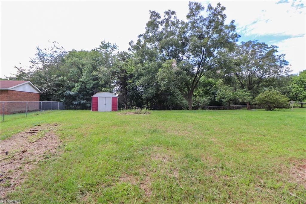 216 Louella Drive, Winston-Salem