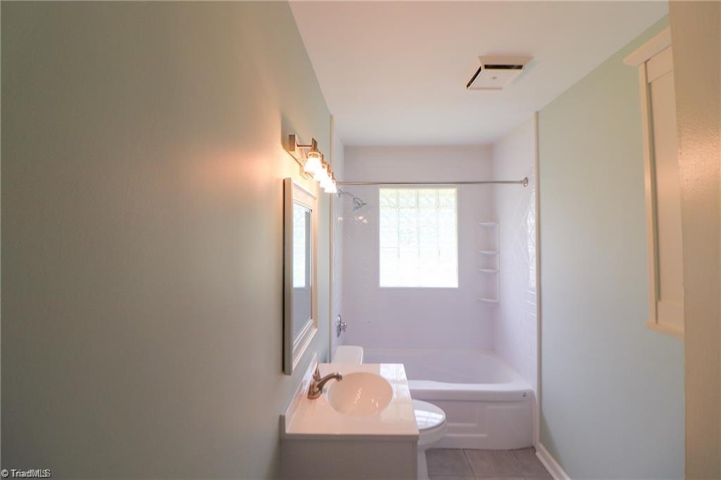 216 Louella Drive, Winston-Salem