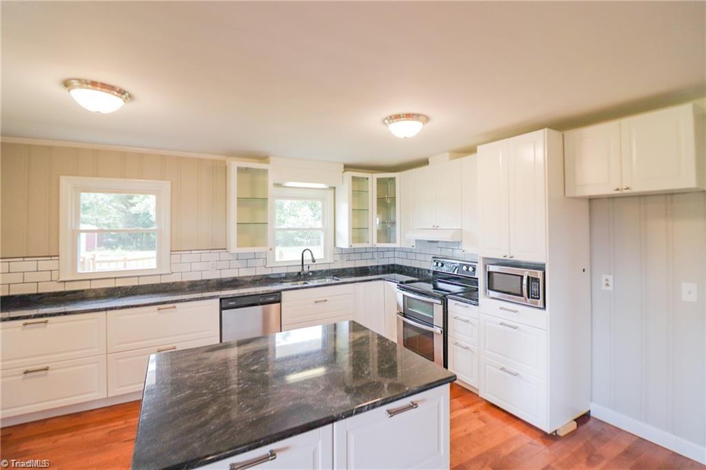 216 Louella Drive, Winston-Salem