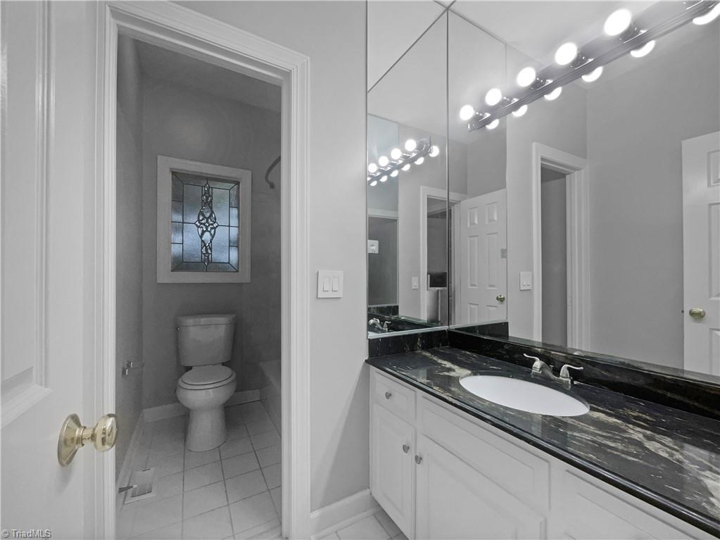 5323 Highstream Court