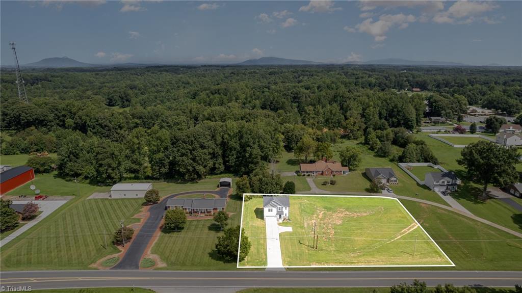 8117 Reynolda Road