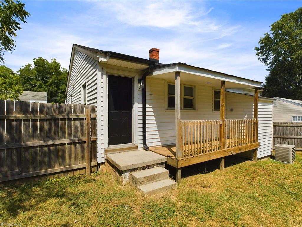 315 W Terrell Street