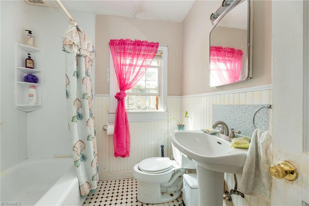 2820 Polo Road, Winston-Salem