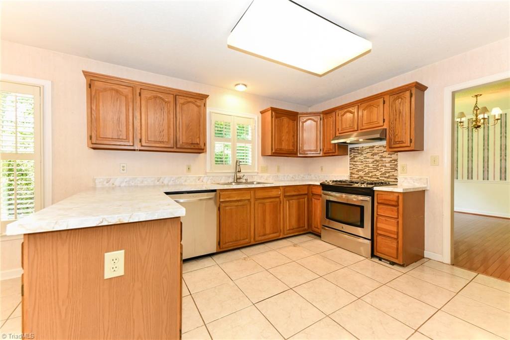 4423 Meeting House Drive