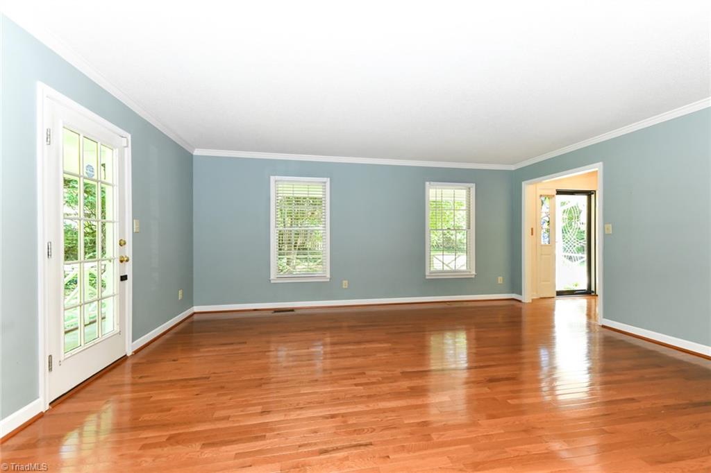 4423 Meeting House Drive