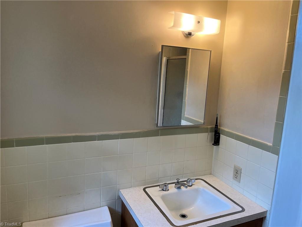 5700 June Lane, Winston-Salem