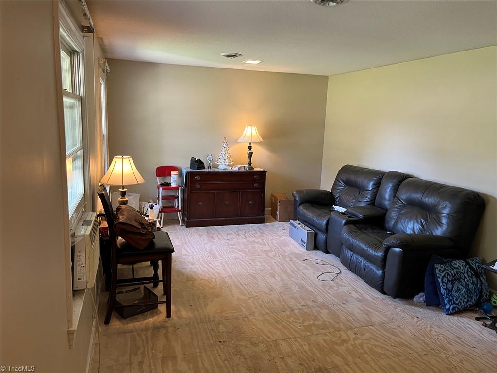 5700 June Lane, Winston-Salem