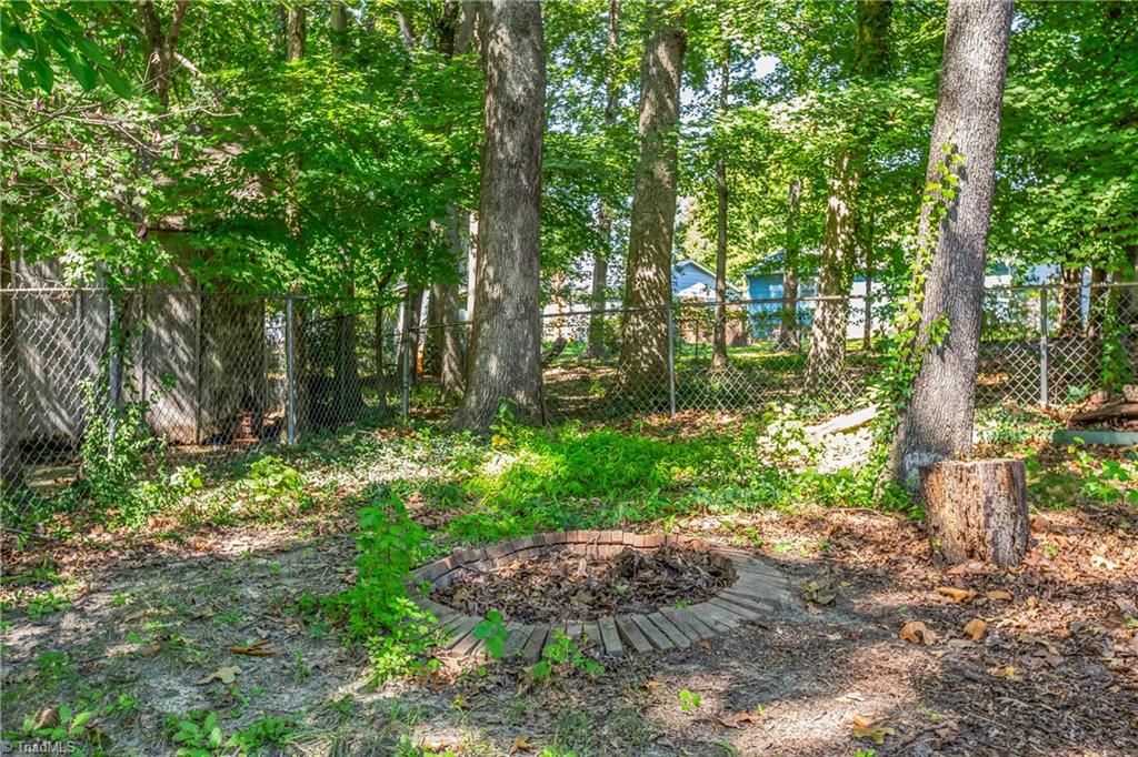 3003 Manchester Drive