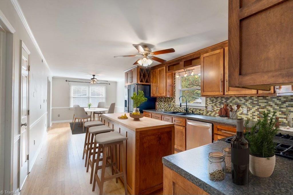 3003 Manchester Drive