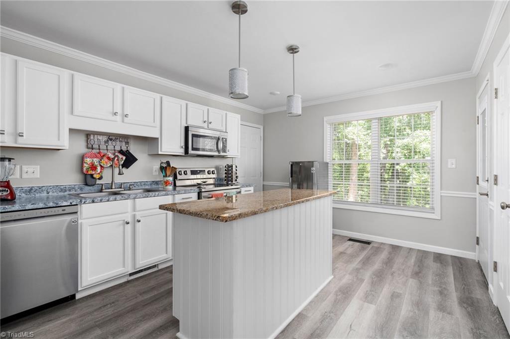 642 Creekridge Drive