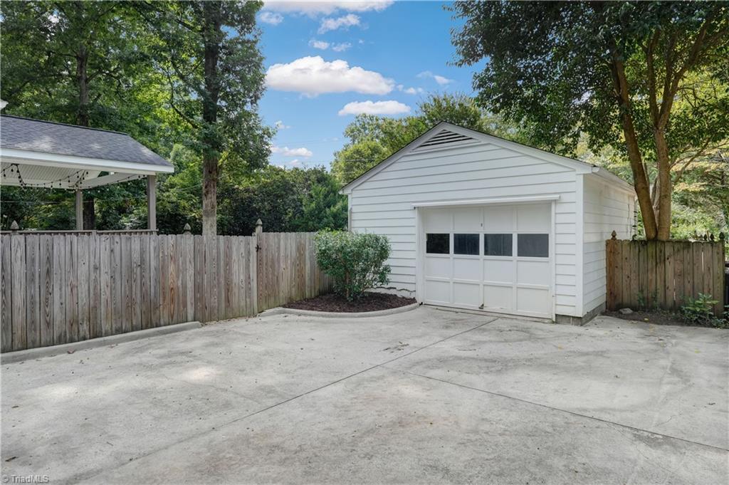 3405 Kirby Drive