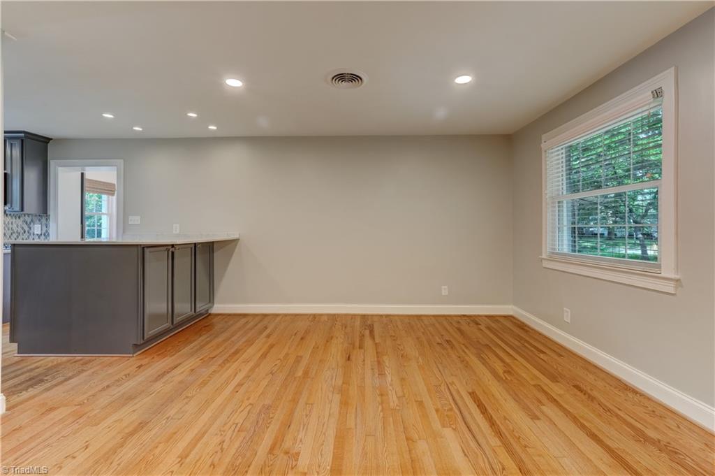 3405 Kirby Drive