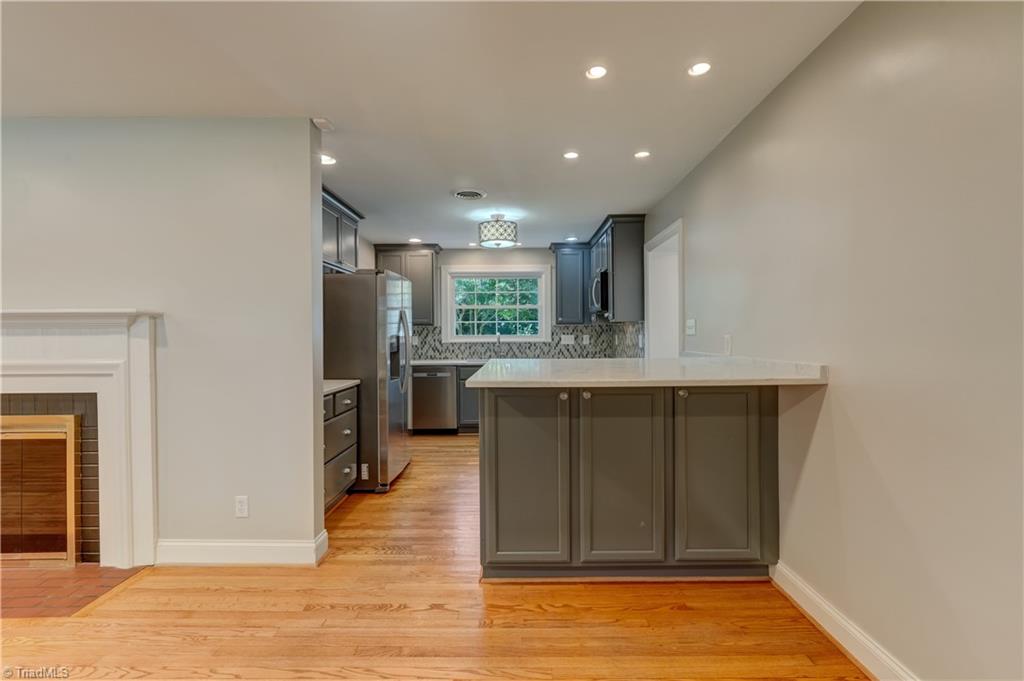 3405 Kirby Drive