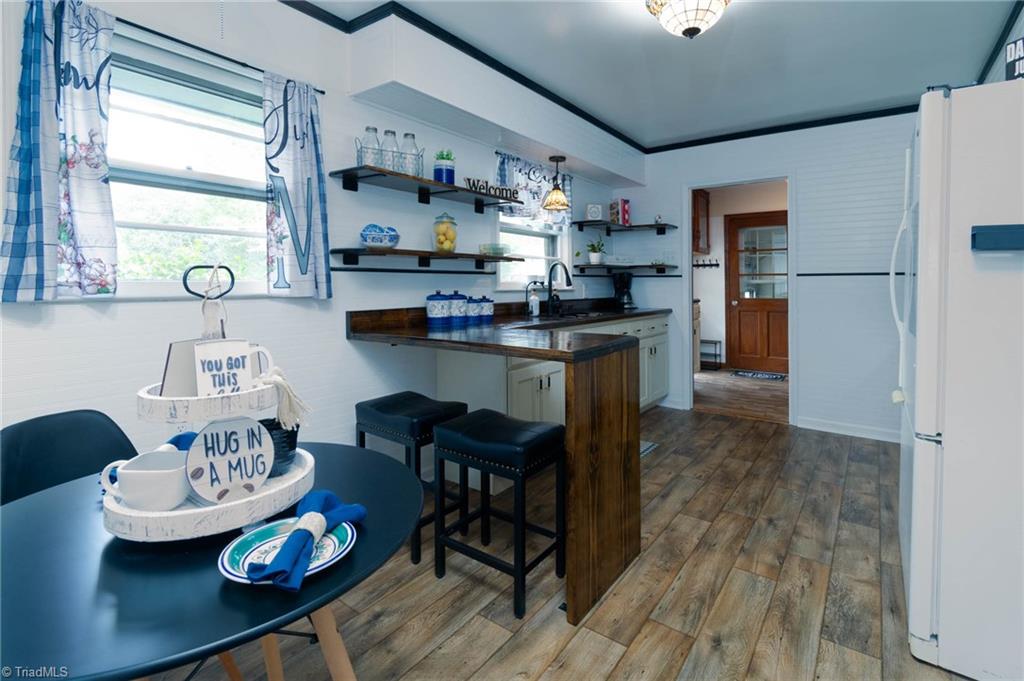 3405 PINE VALLEY Road