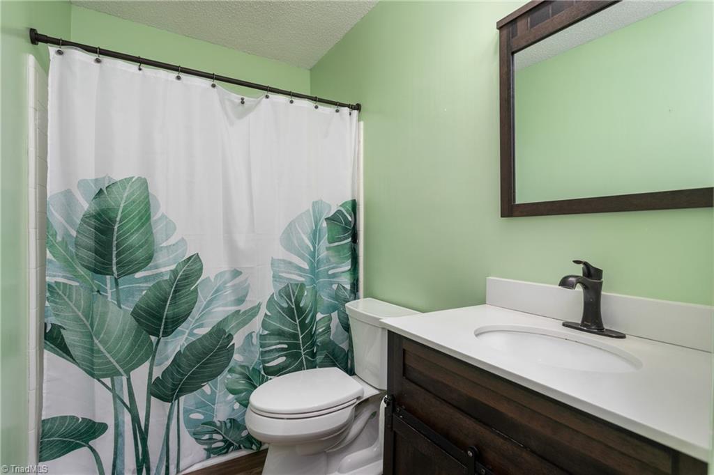 5403 Cedar Field Drive