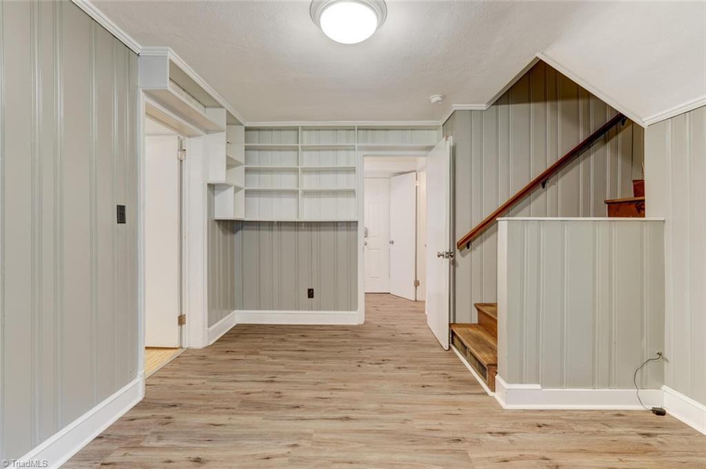 2416 Springwood Drive