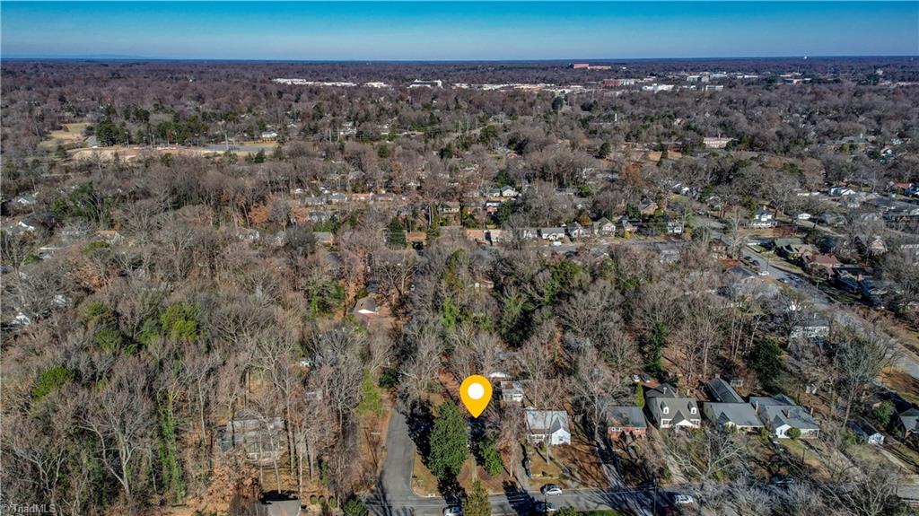 2416 Springwood Drive