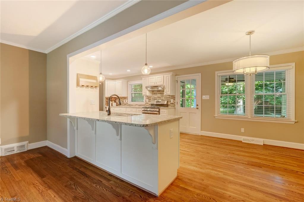 2416 Springwood Drive